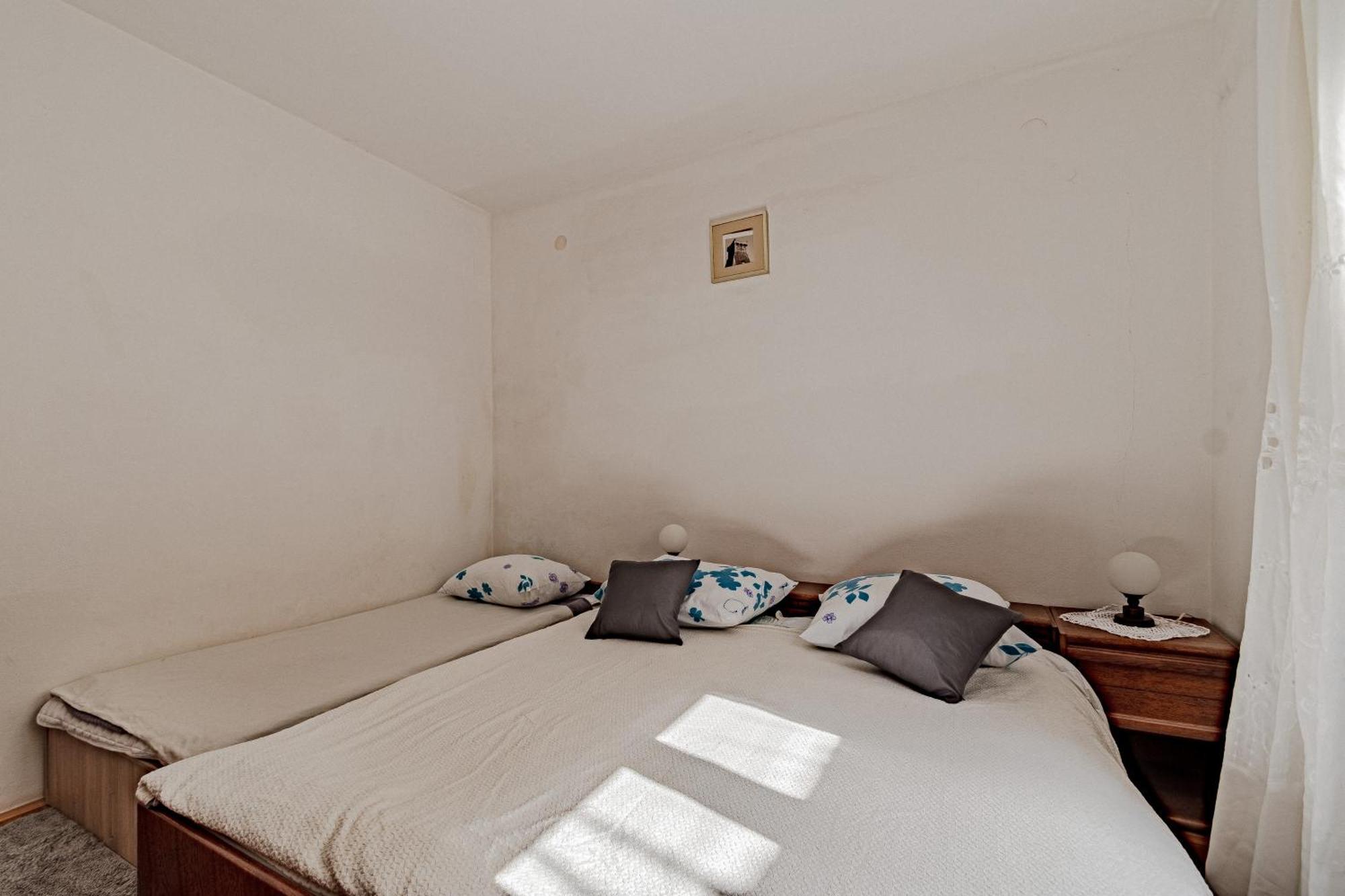 Apartments By The Sea Luka Dubrava, Peljesac - 14040 Putnikovic Room photo